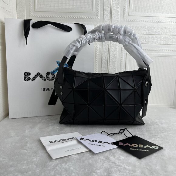 NWT Issey Miyake Bao Bao Boston Tote Bag in Black - Picture 1 of 12